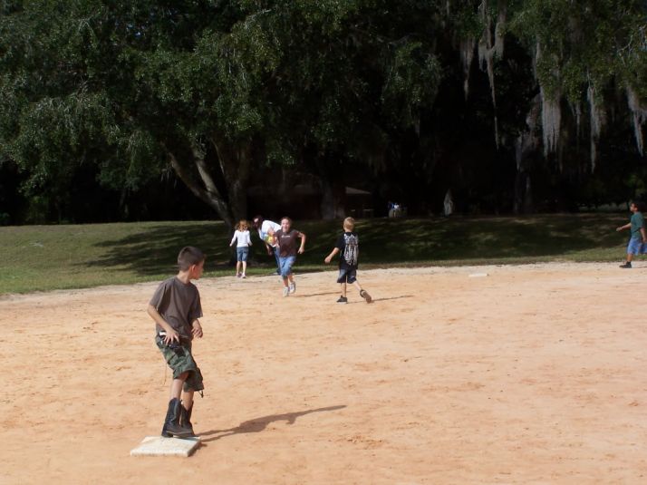 Fall Picnic 2010 - Kids Flag Football/Softball