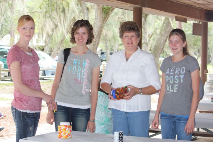 Fall Picnic 2011 - misc
