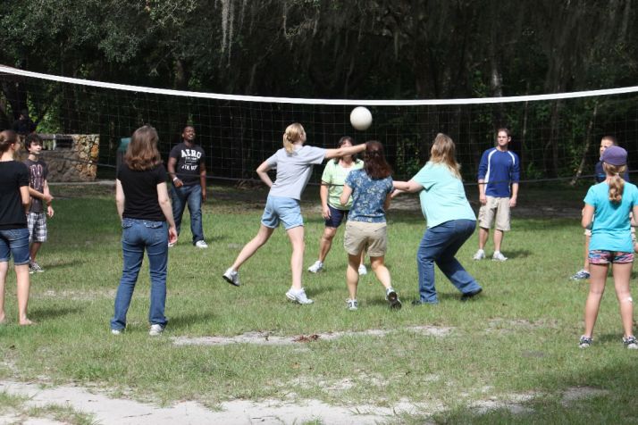 Fall Picnic 2011 - Vollyball