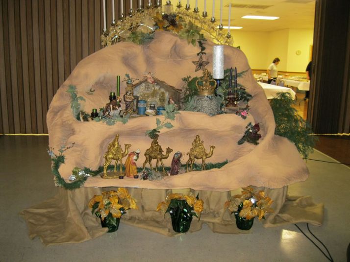 Christmas Candlelight Service & Fellowship 2011