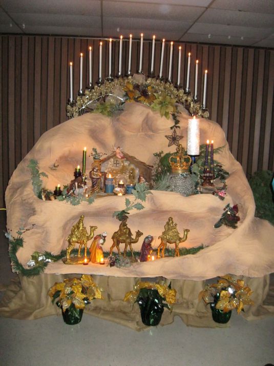 Christmas Candlelight Service & Fellowship 2011